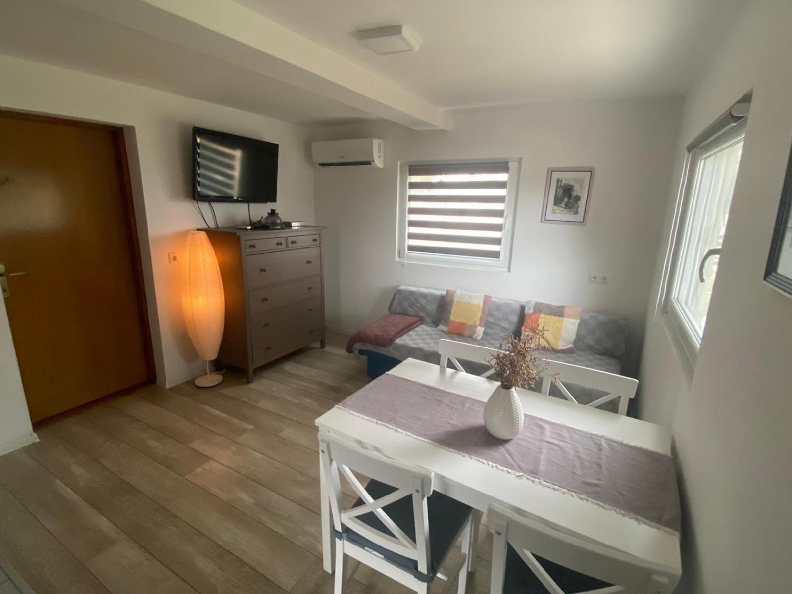 Viva 2 Rovinj Apartment Exterior foto